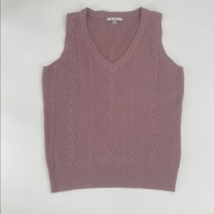 Women's Cable Knit Sweater Vest - Mauve
